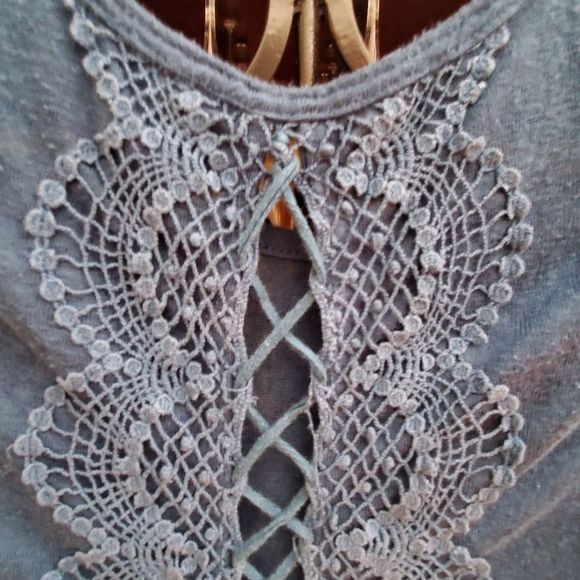 Cute Top - Picture 5 of 7